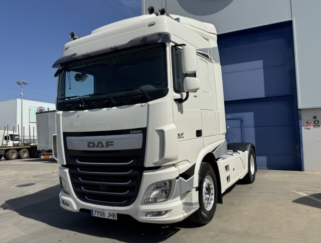 DAF XF 510 SPACE CAB EQUIPO HIDRAULICO